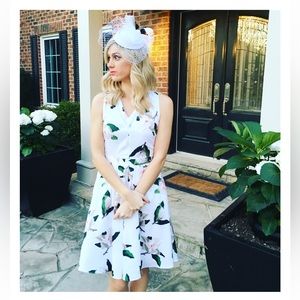 Banana Republic White Magnolia Floral Dress 👗